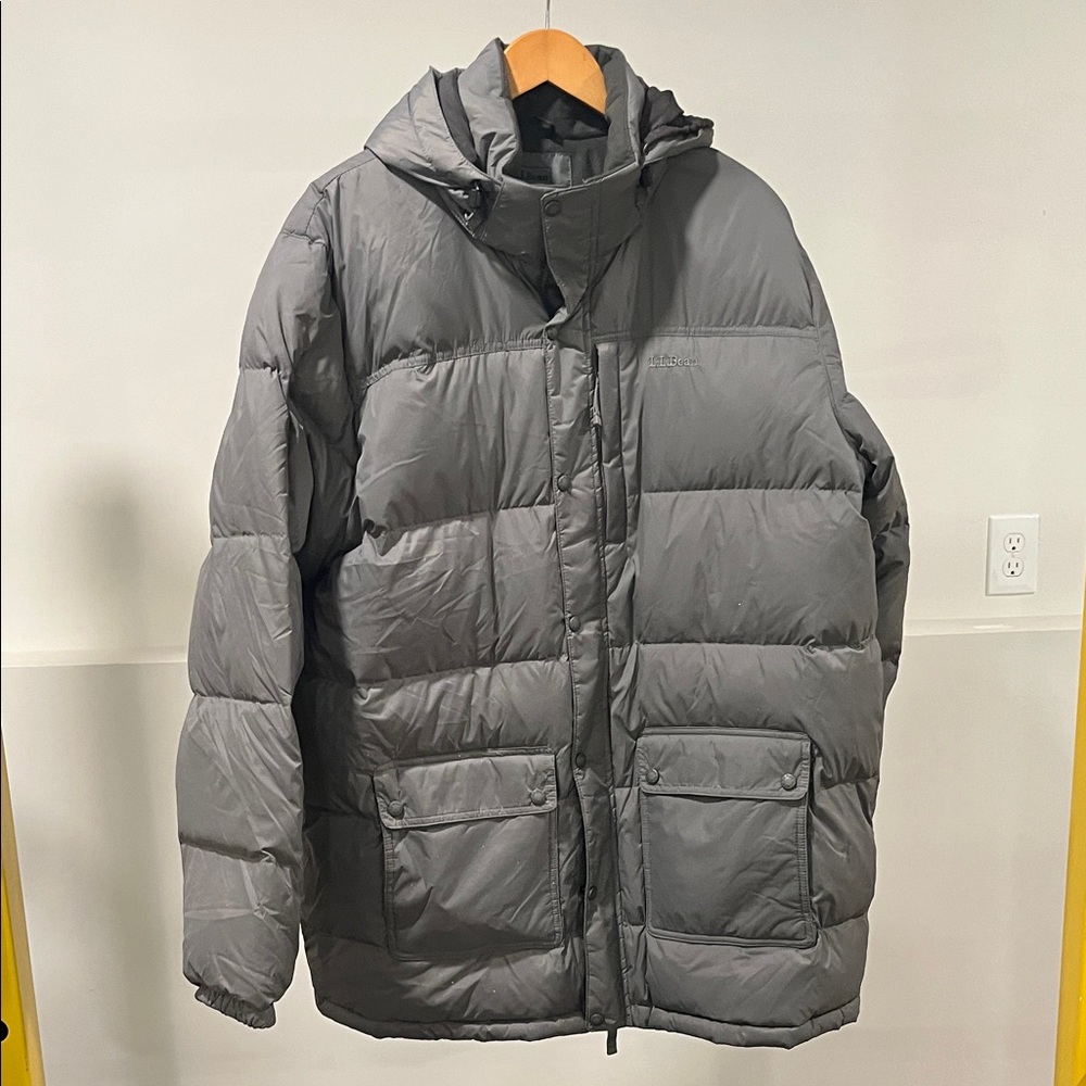 Men’s LL Bean Hooded Puffer Jacket